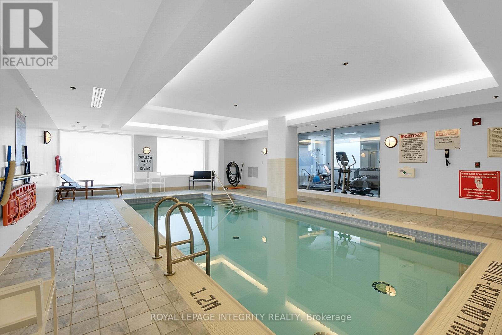 416 - 238 Besserer Street