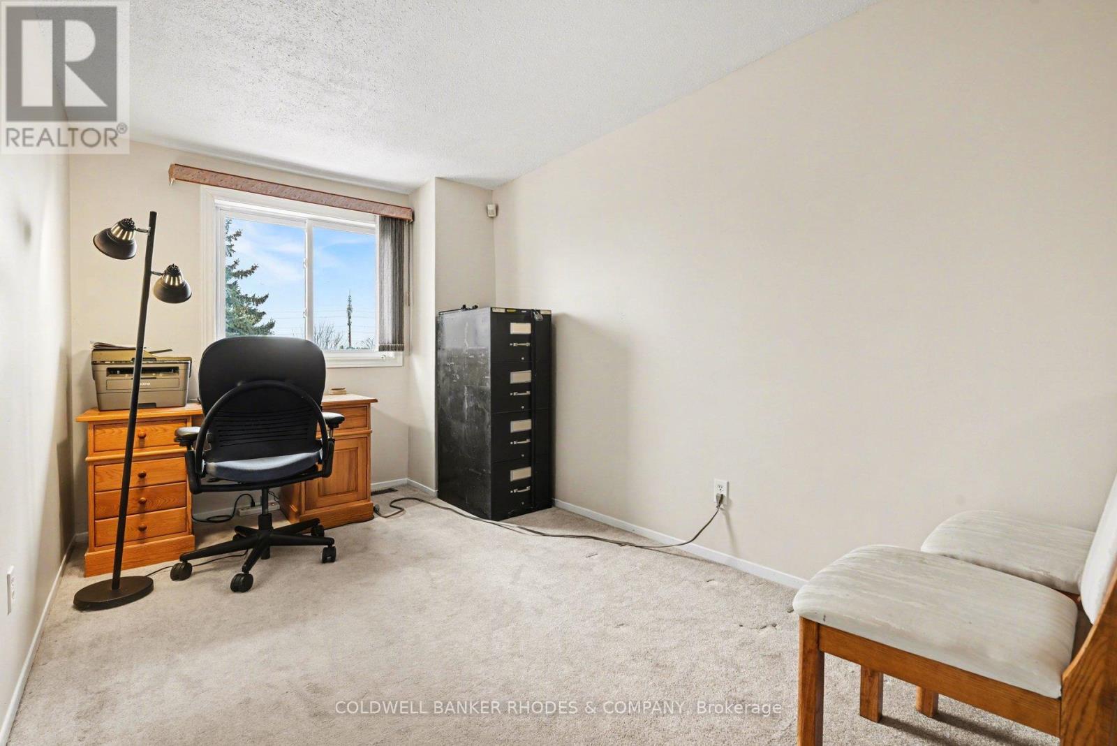 13 Clarkson Crescent