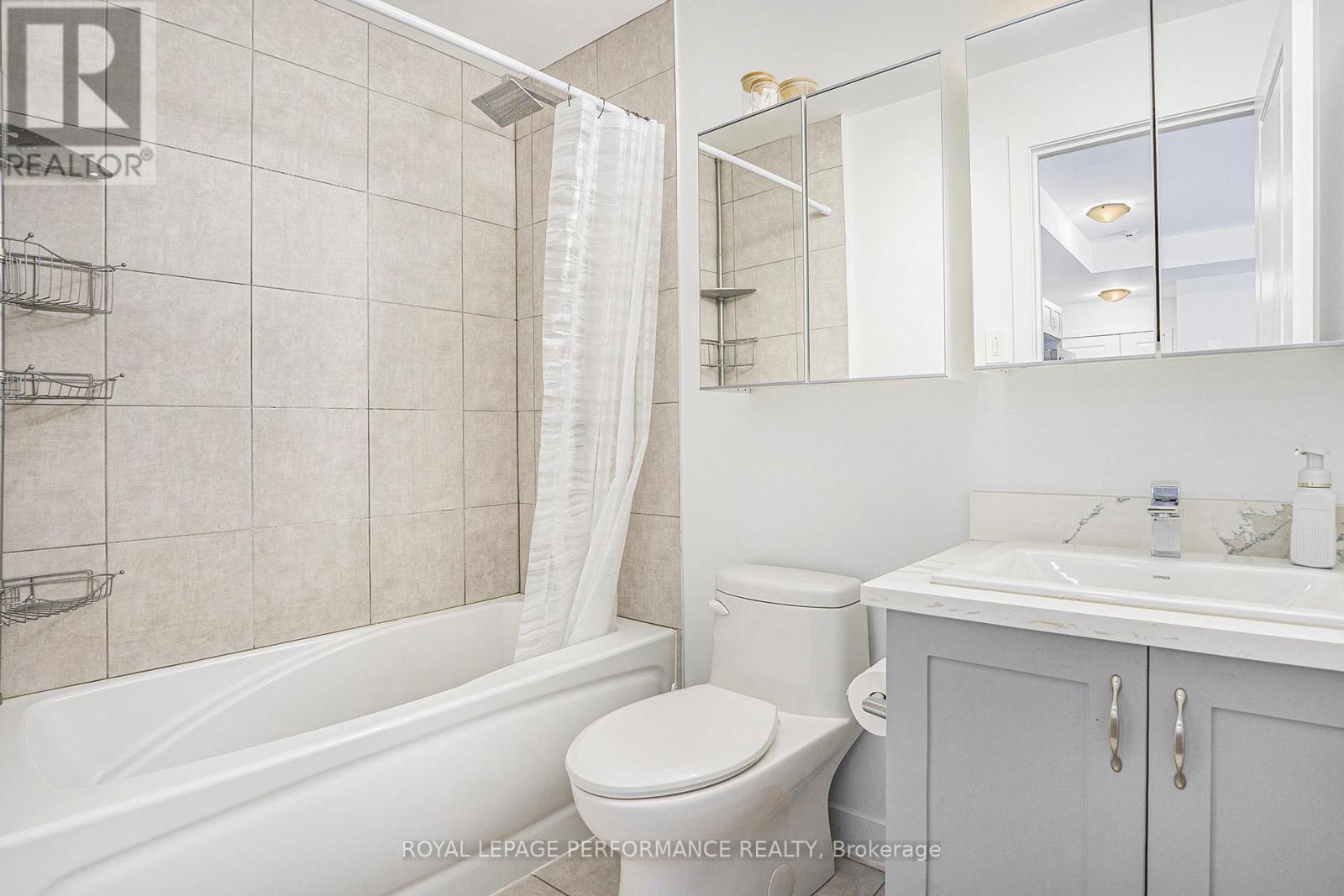 L02 - 315 Terravita Private