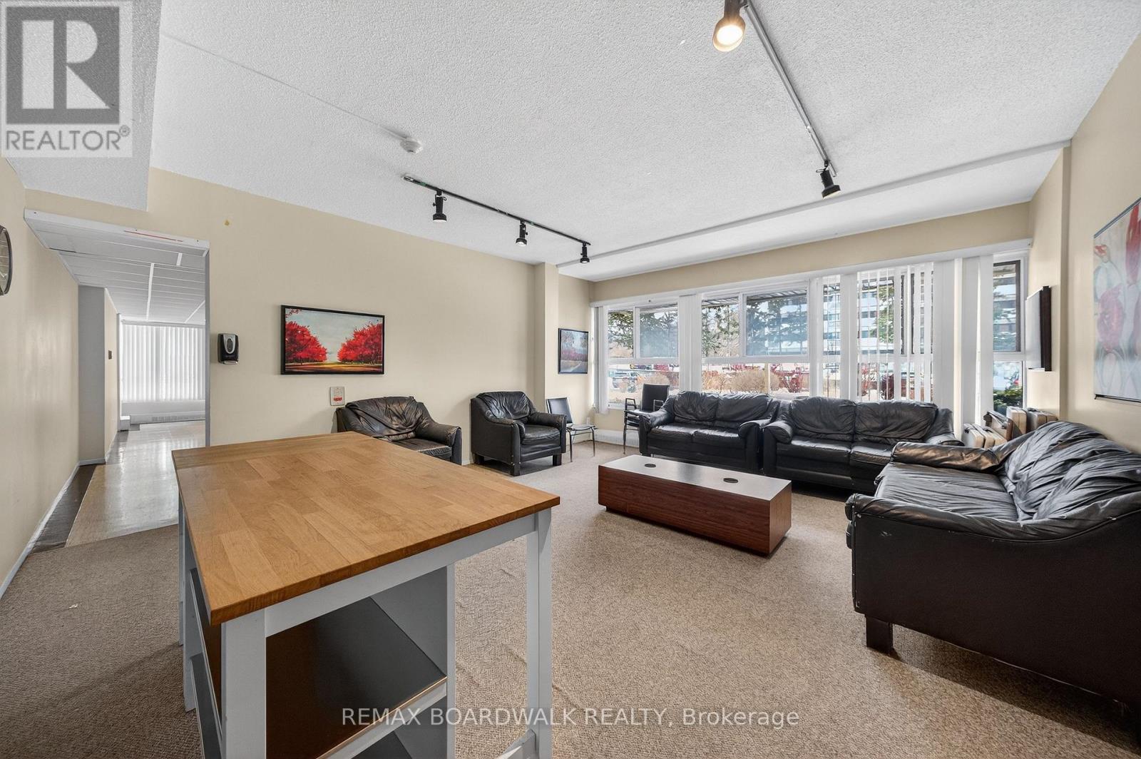 704 - 1785 Frobisher Lane