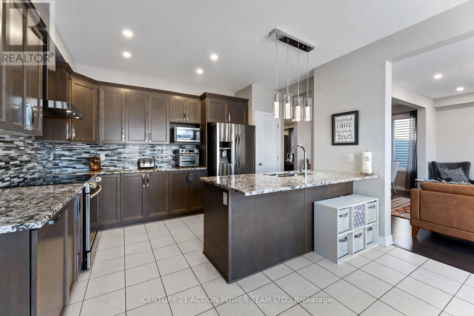 54 Malachigan Crescent