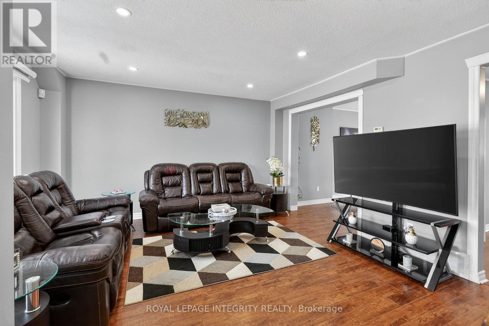 85 - 3180 Bannon Way