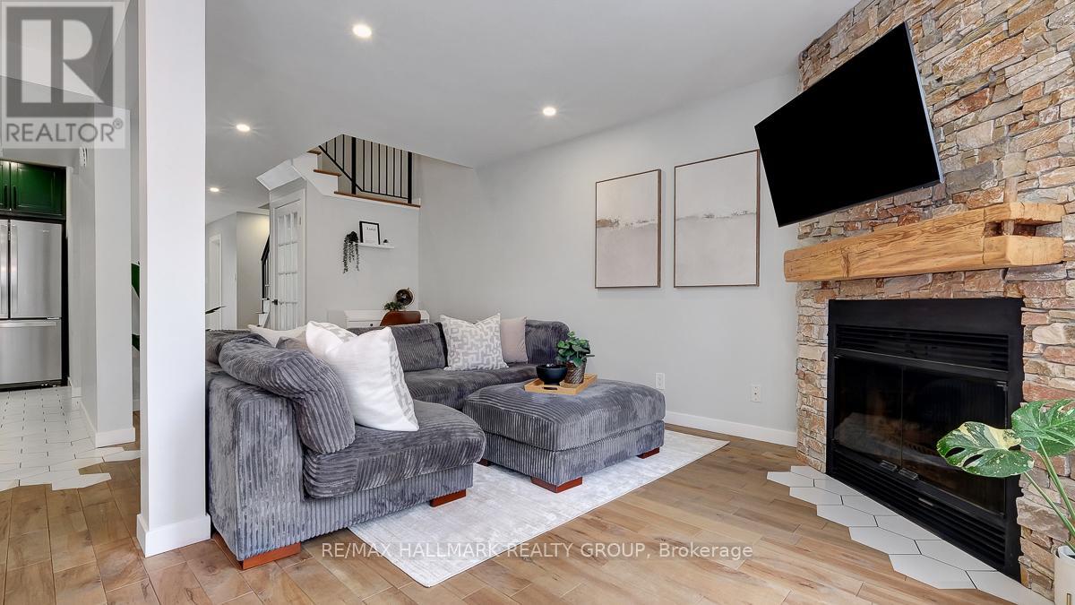 78 Havenhurst Crescent