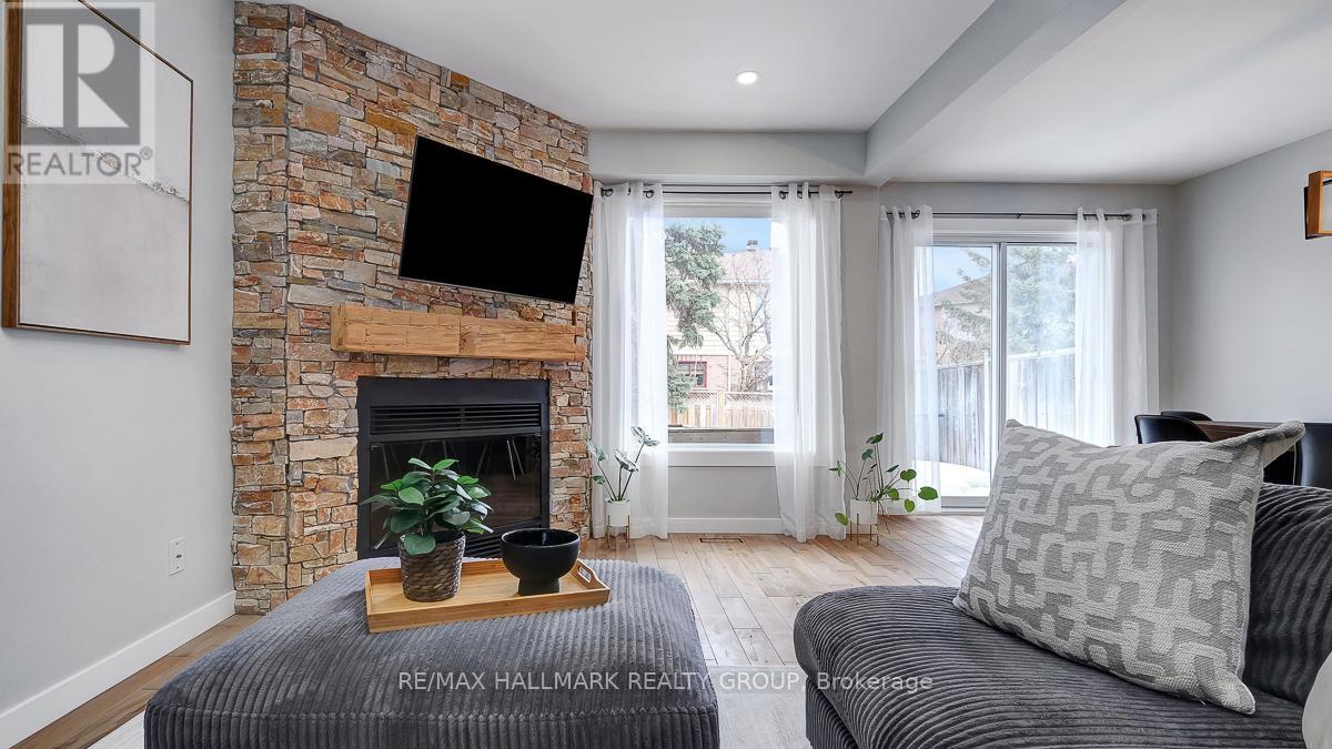 78 Havenhurst Crescent