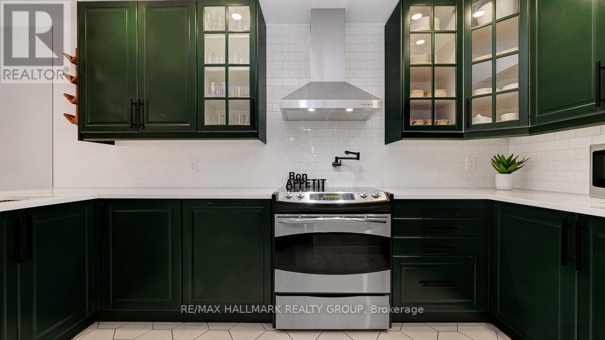 78 Havenhurst Crescent