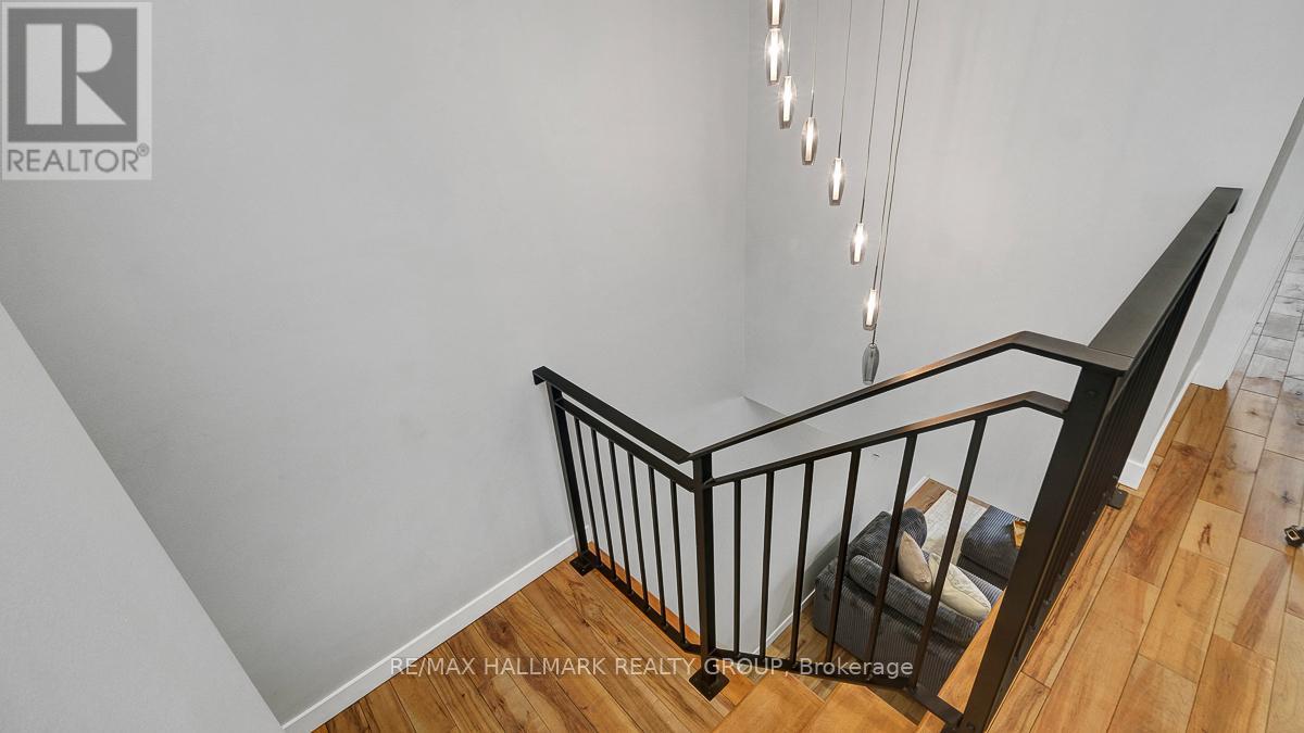 78 Havenhurst Crescent