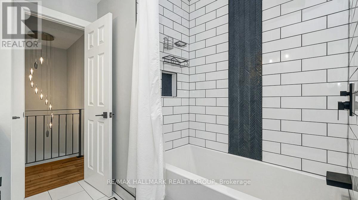 78 Havenhurst Crescent