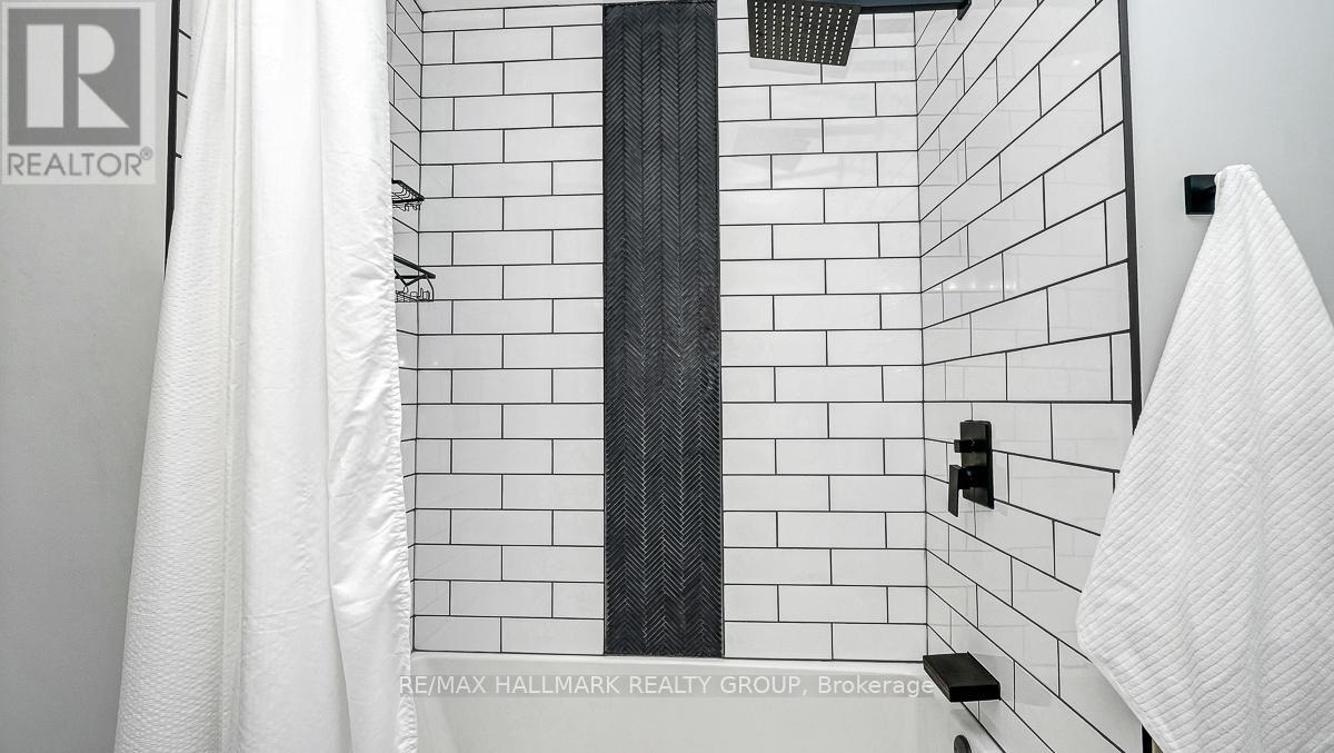 78 Havenhurst Crescent