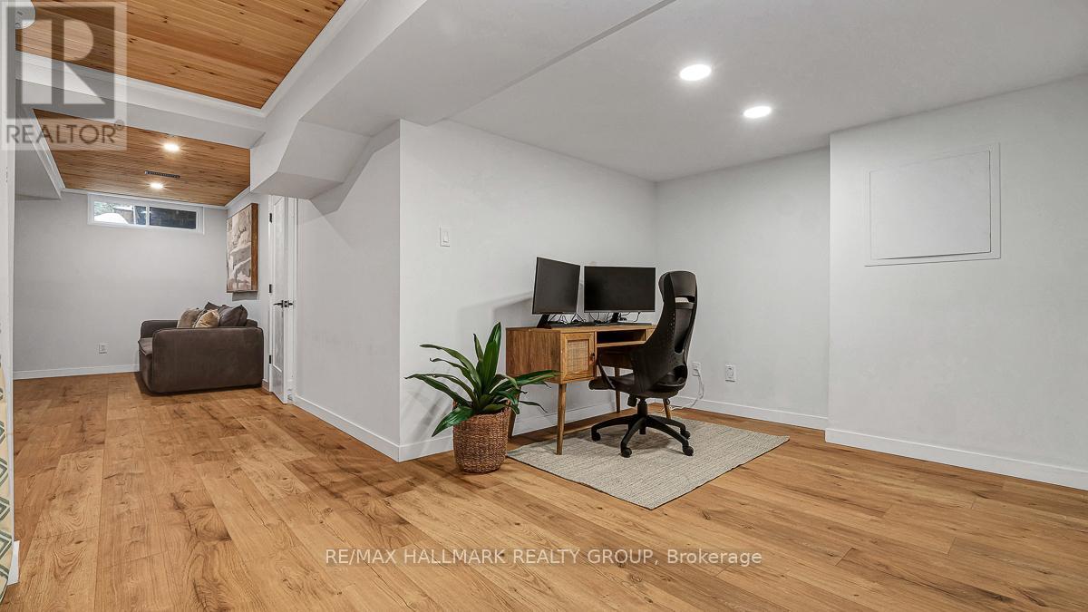 78 Havenhurst Crescent