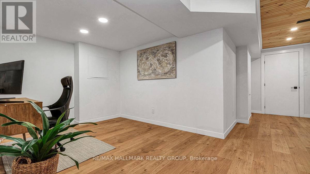 78 Havenhurst Crescent