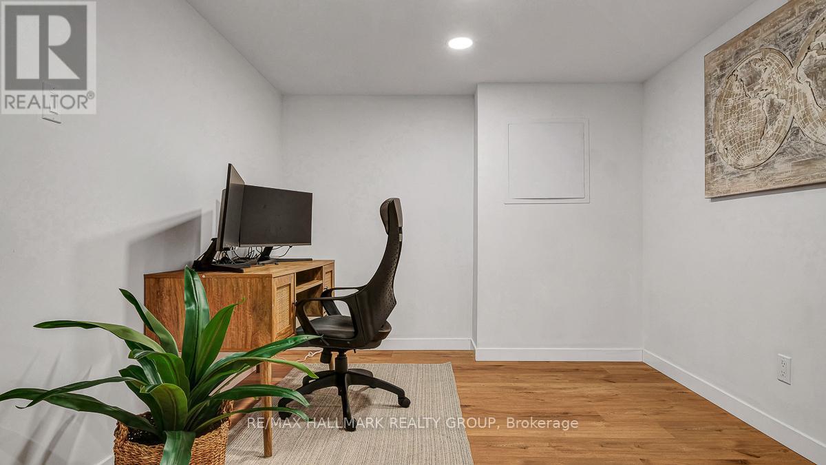 78 Havenhurst Crescent