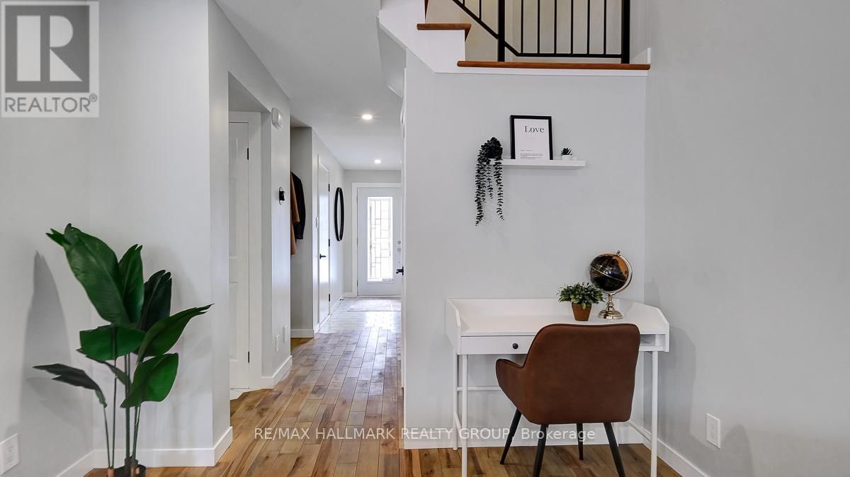 78 Havenhurst Crescent