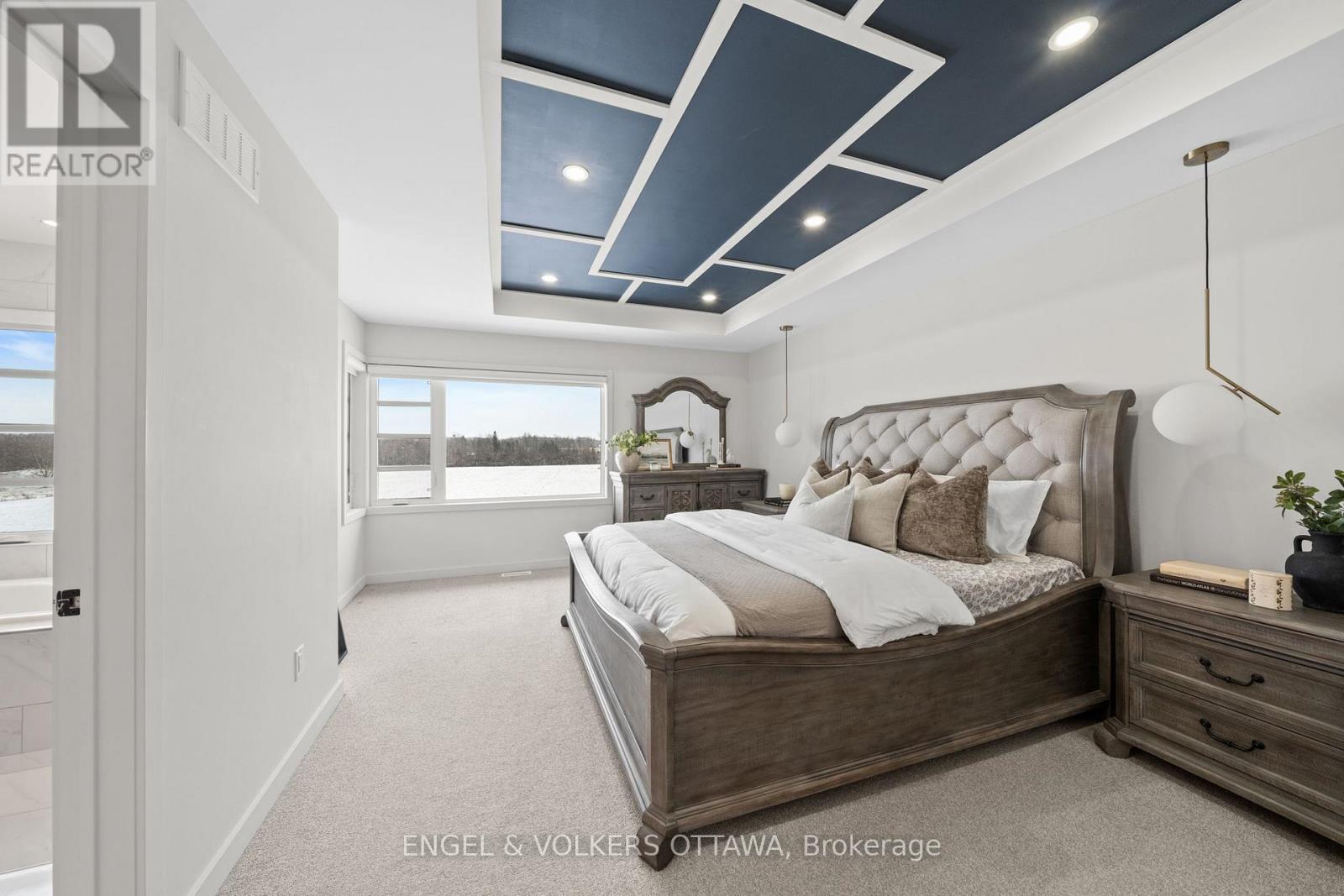 250 Shuttleworth Drive