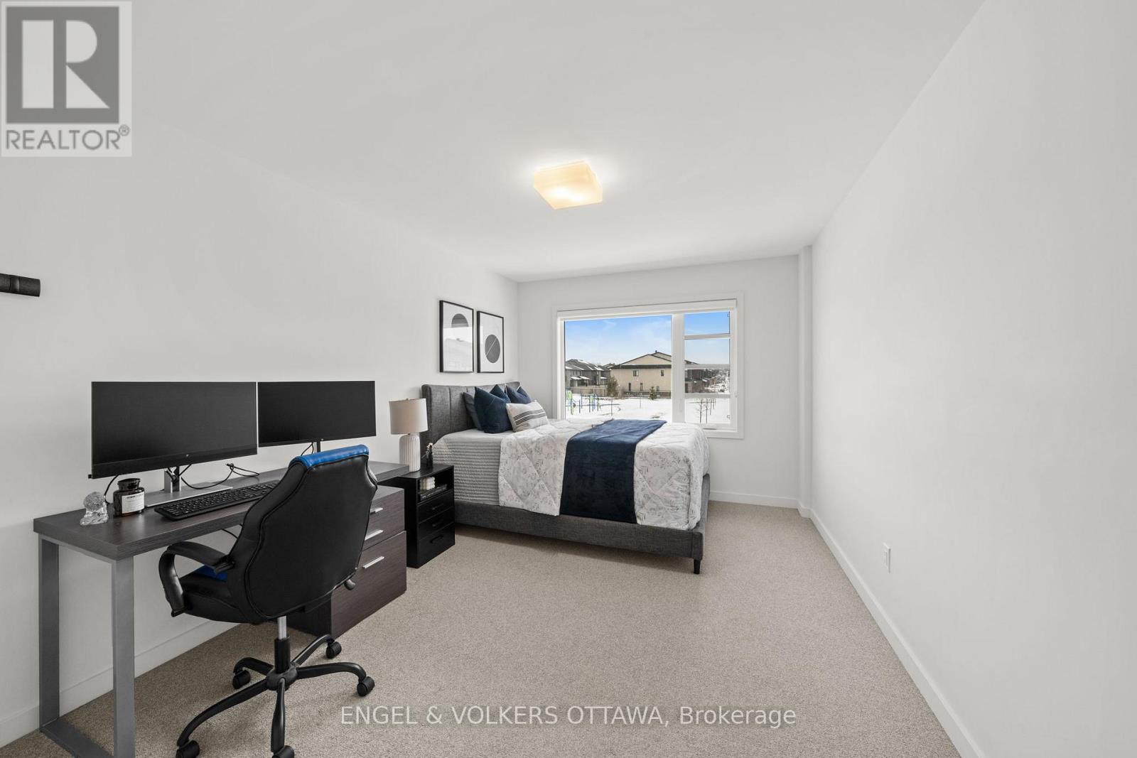 250 Shuttleworth Drive