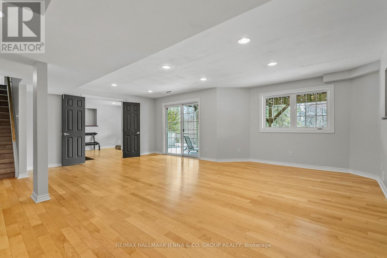 2649 Fallingwater Circle