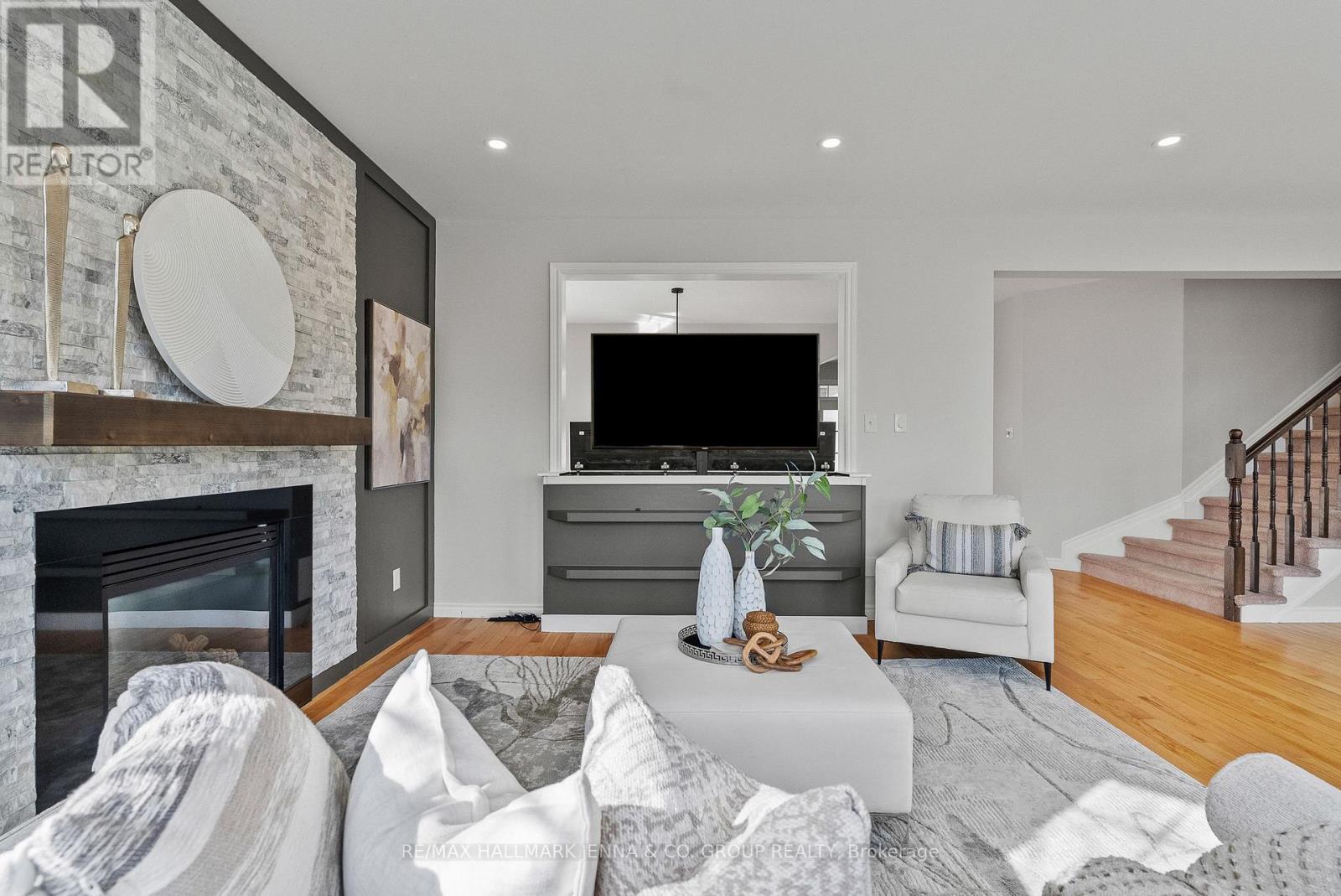 2649 Fallingwater Circle