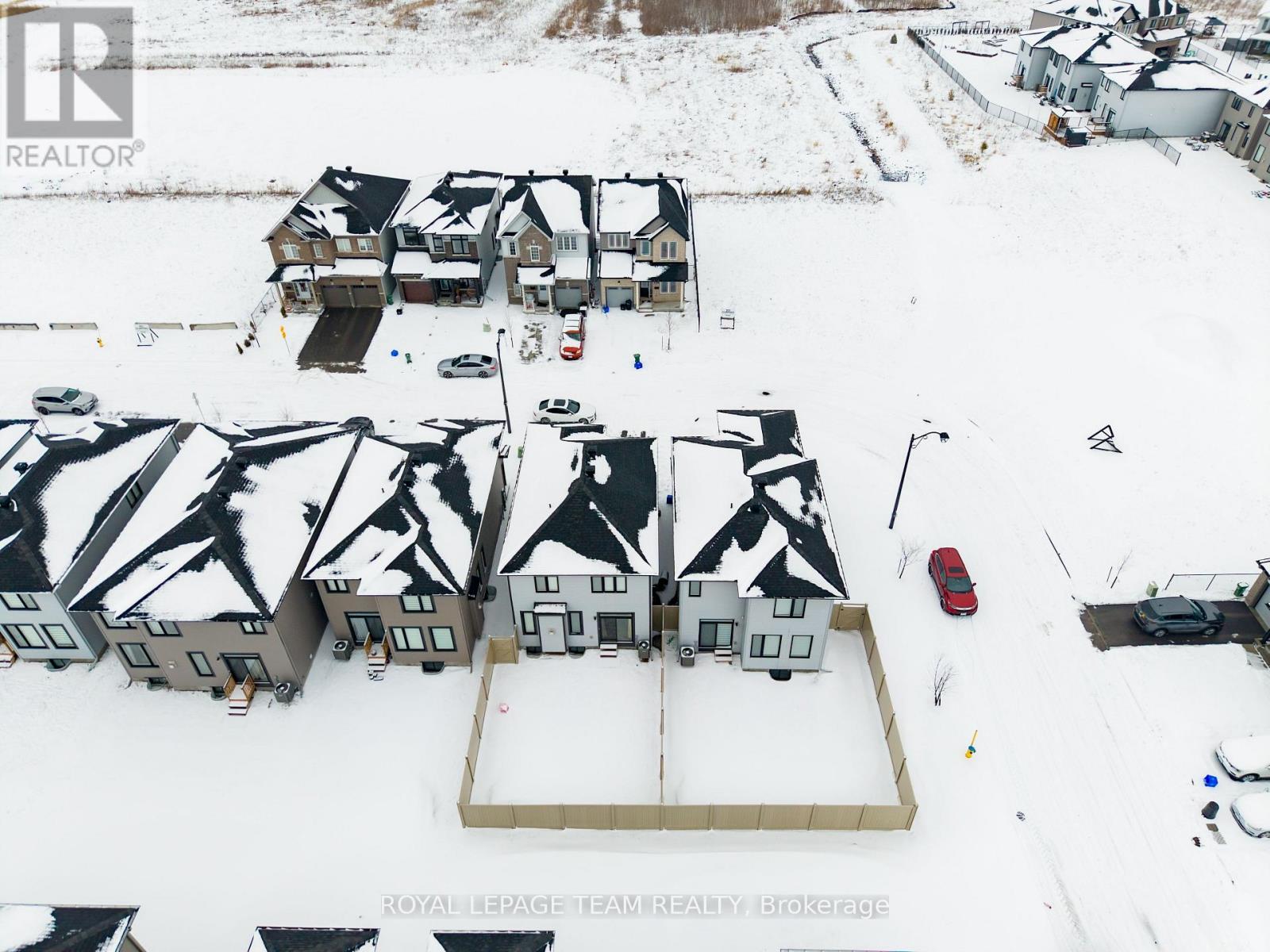 223 Turnbuckle Crescent