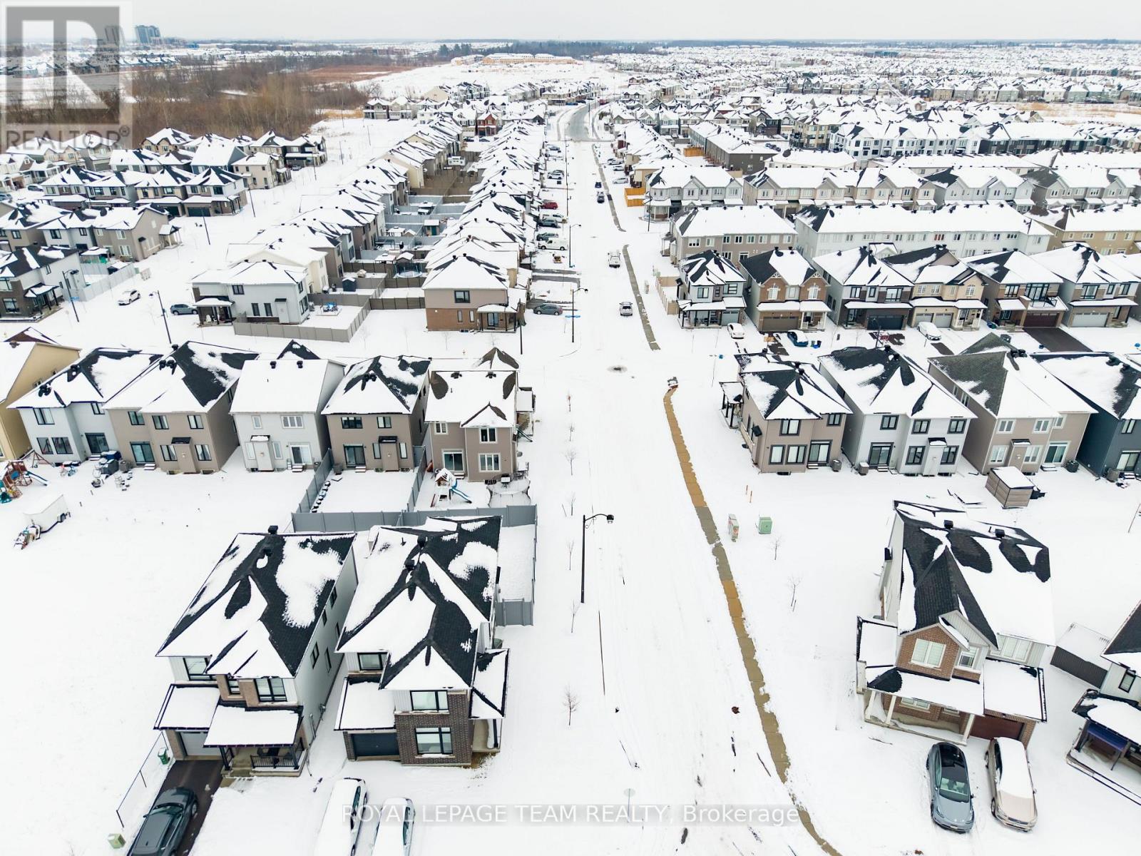 223 Turnbuckle Crescent