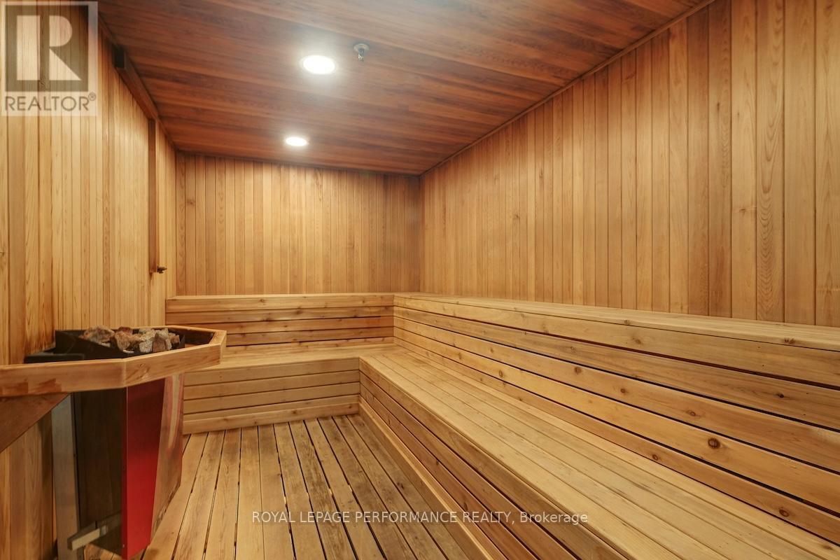 2002 - 1480 Riverside Drive