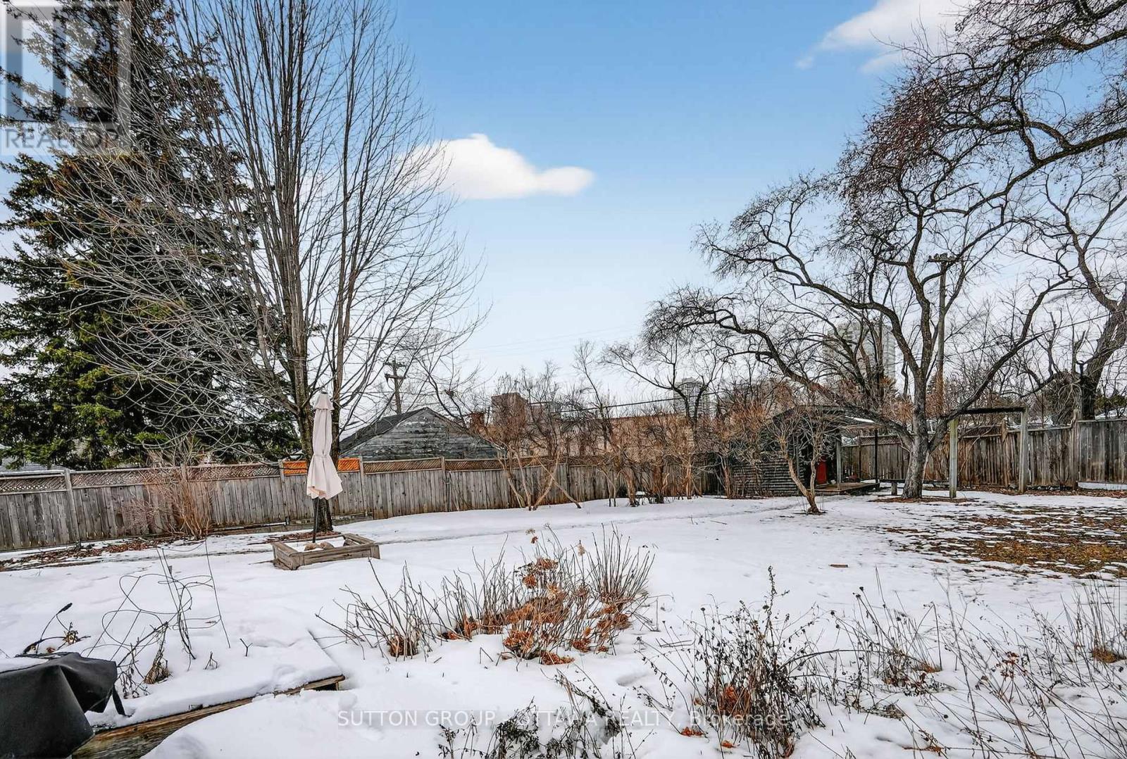 499 Neighbourhood Way