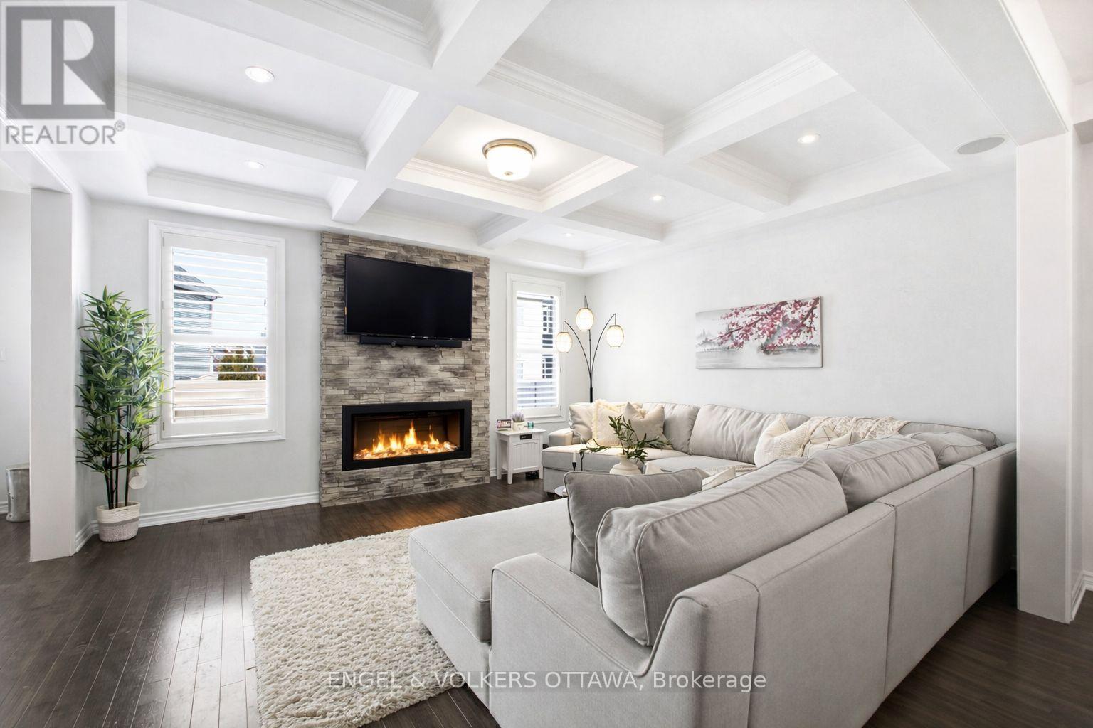 252 Rue Des Soldats Riendeau Street