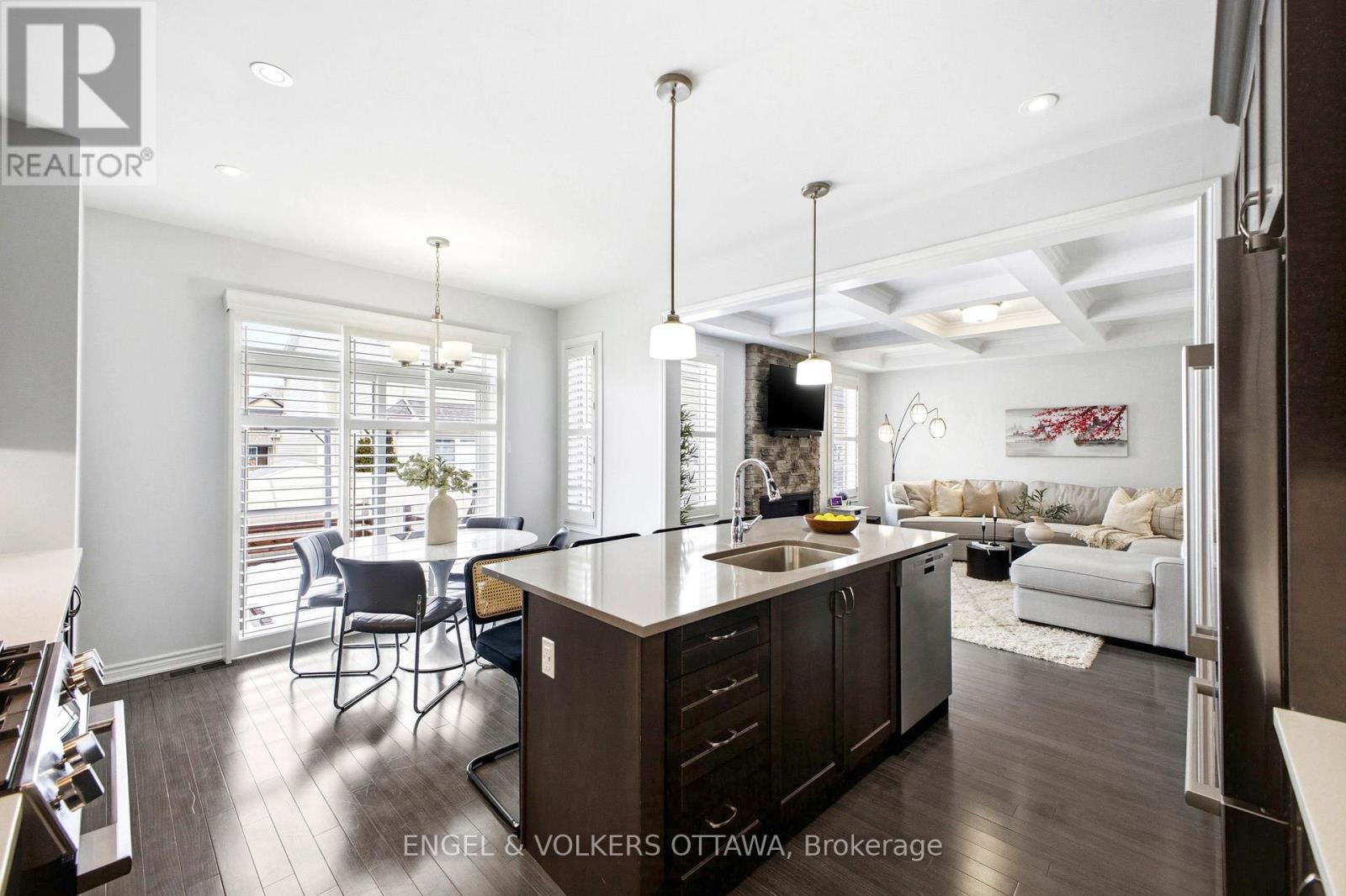 252 Rue Des Soldats Riendeau Street