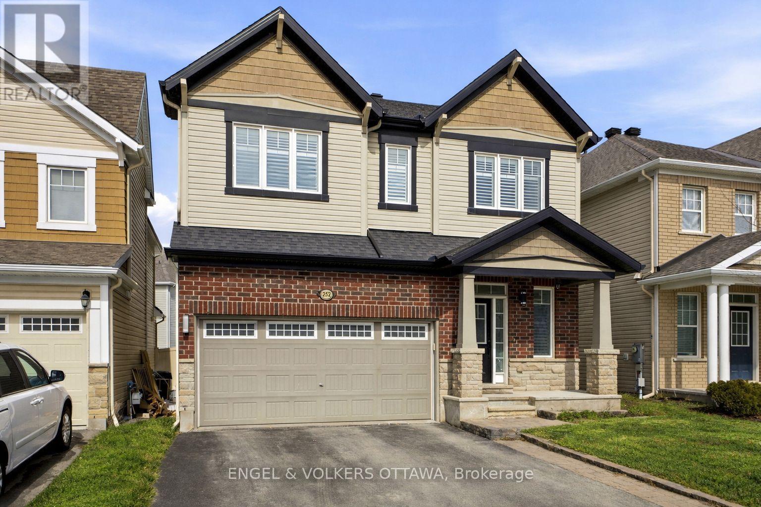 252 Rue Des Soldats Riendeau Street