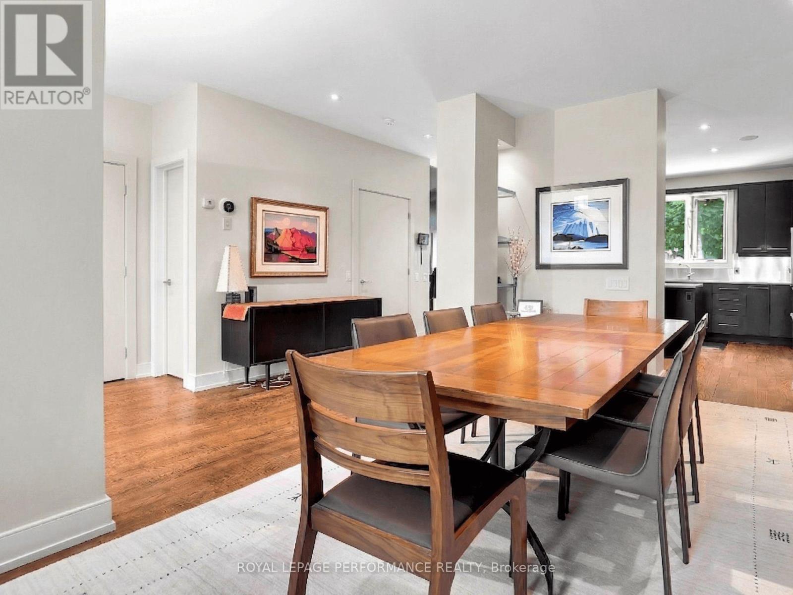 805 Kingsmere Avenue