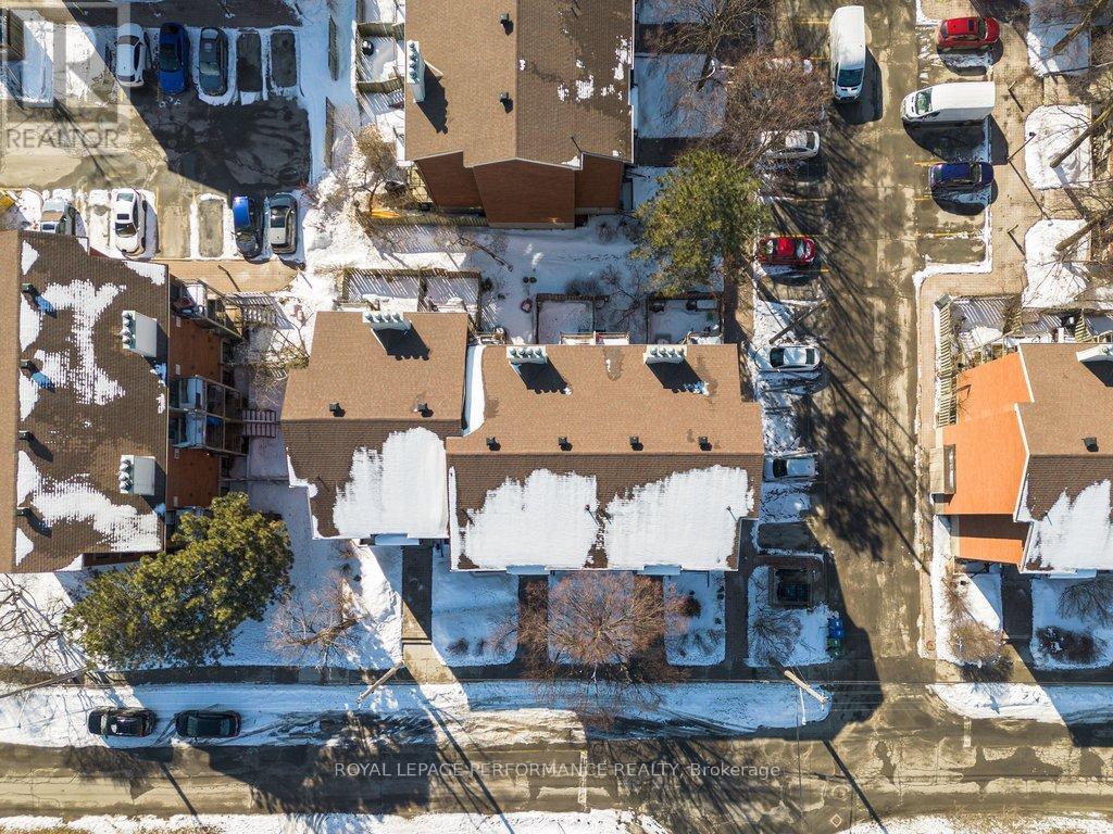 26 - 1096 Blasdell Avenue