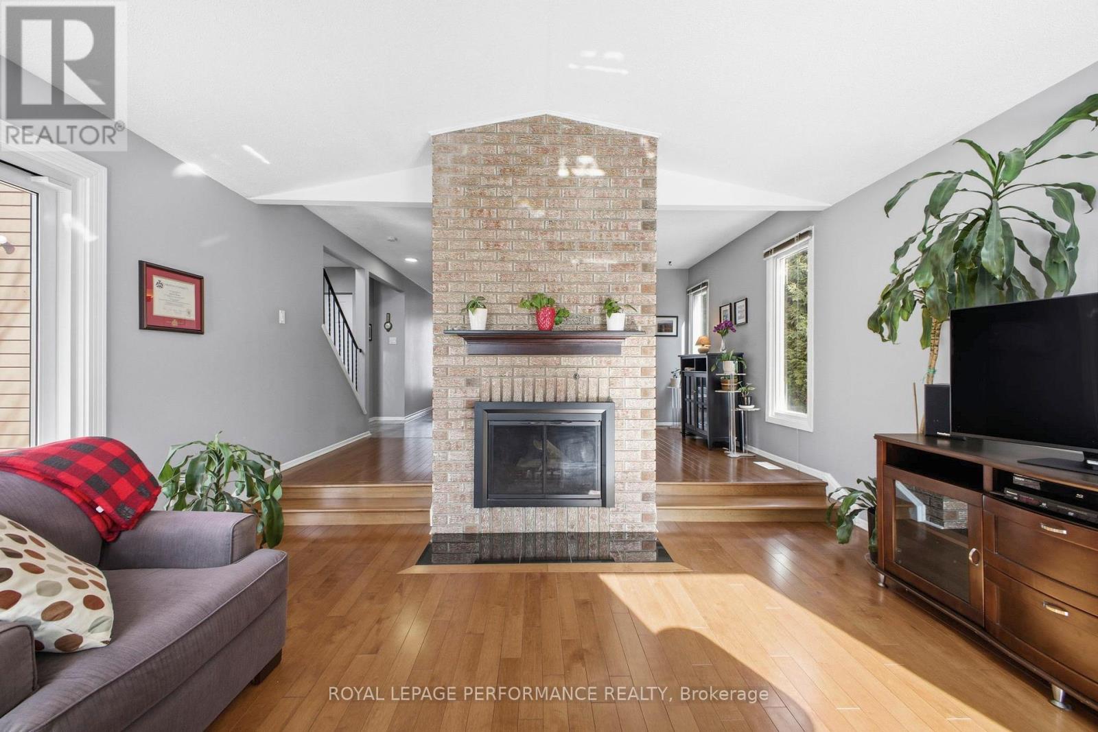 1089 St Emmanuel Terrace