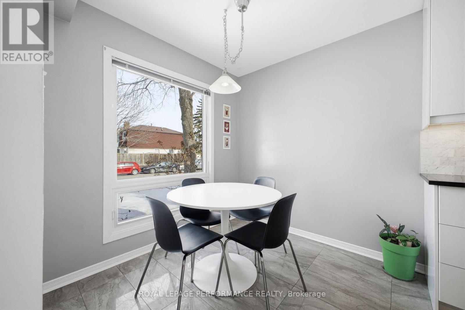 1089 St Emmanuel Terrace