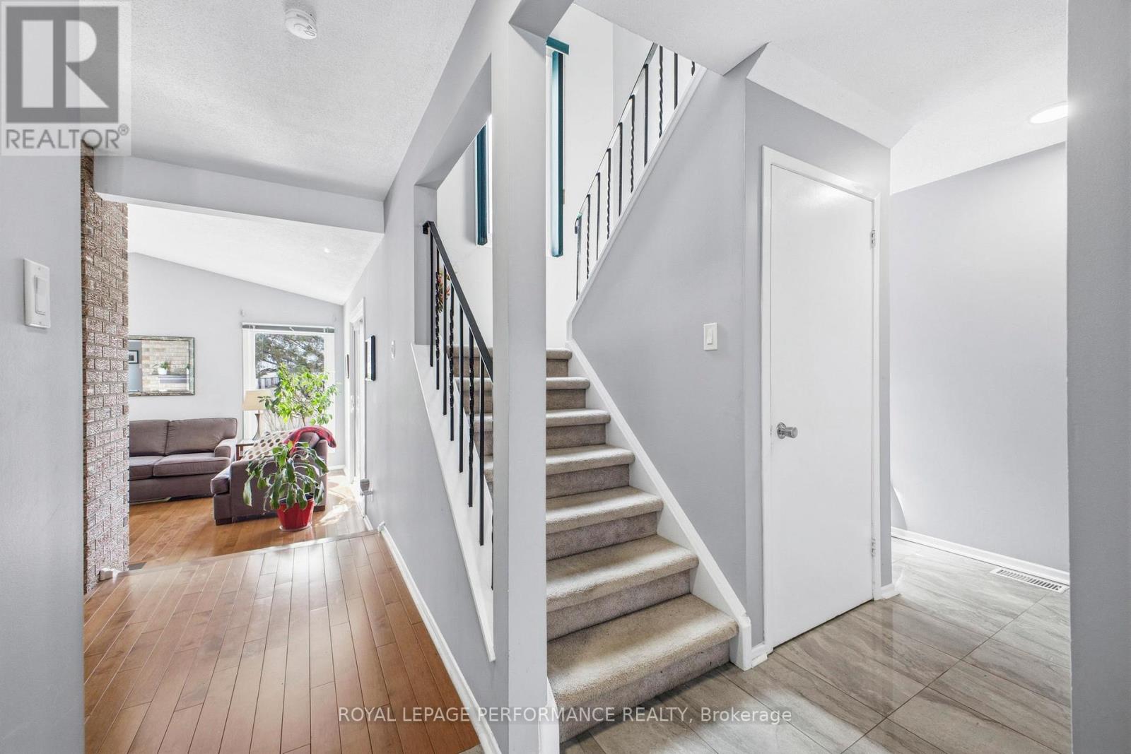 1089 St Emmanuel Terrace