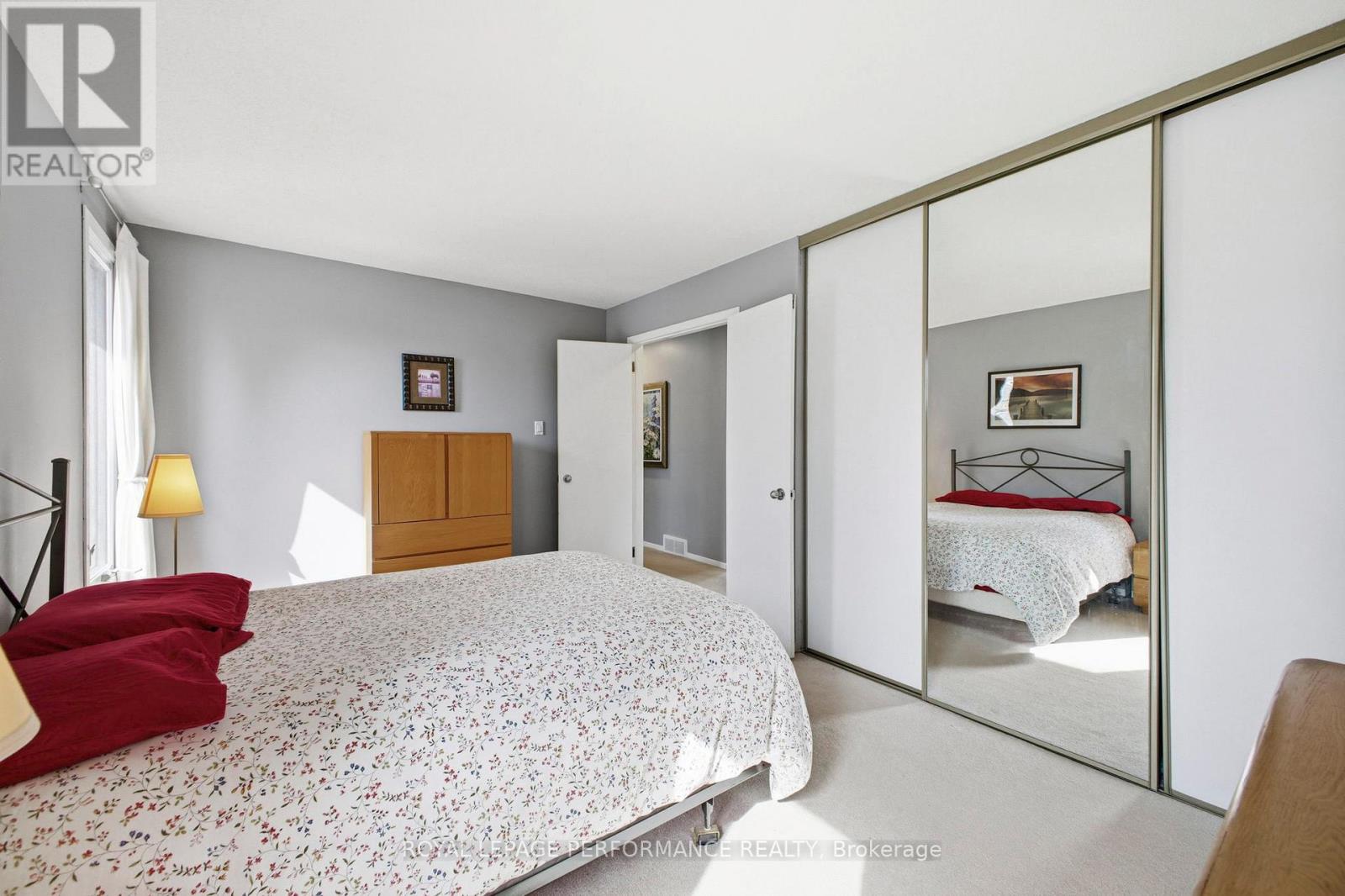 1089 St Emmanuel Terrace