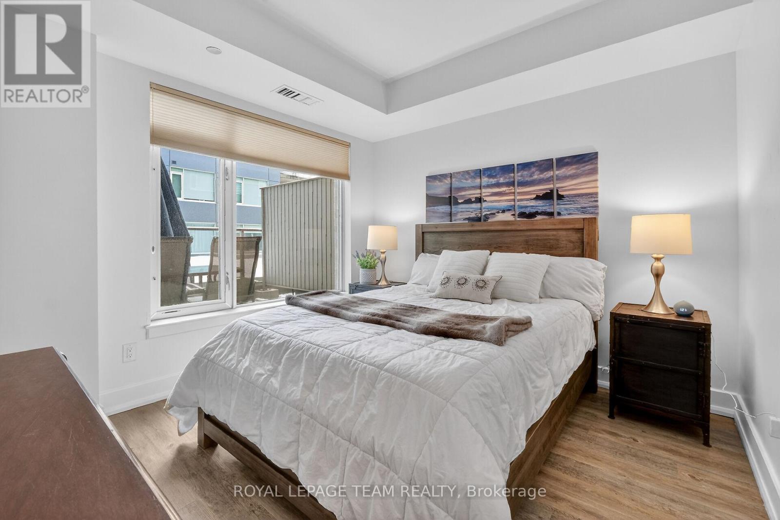 220 - 7 Marquette Avenue