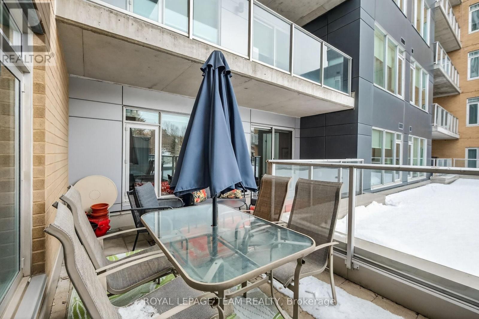 220 - 7 Marquette Avenue