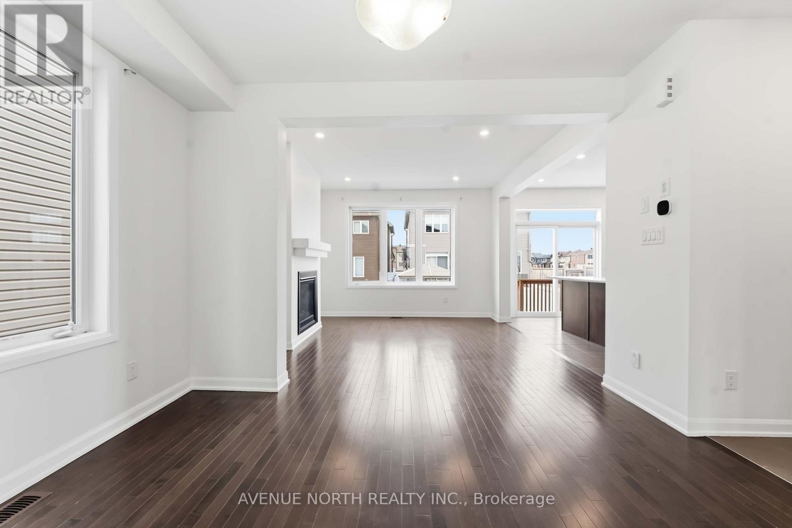 2082 Caltra Crescent