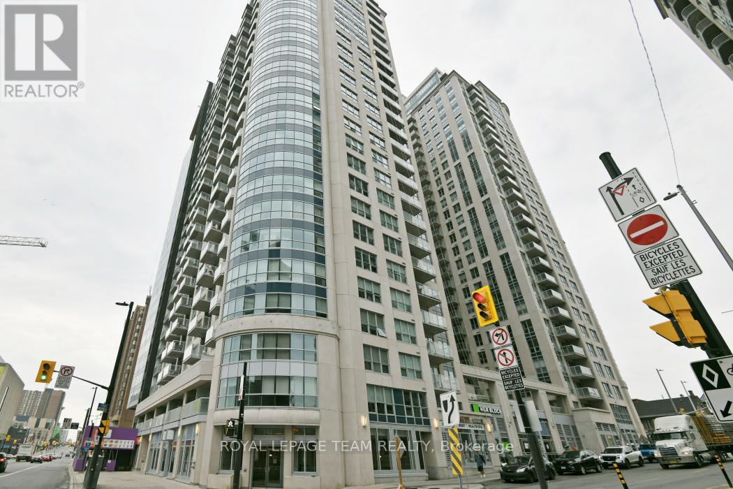 1303 - 242 Rideau Street