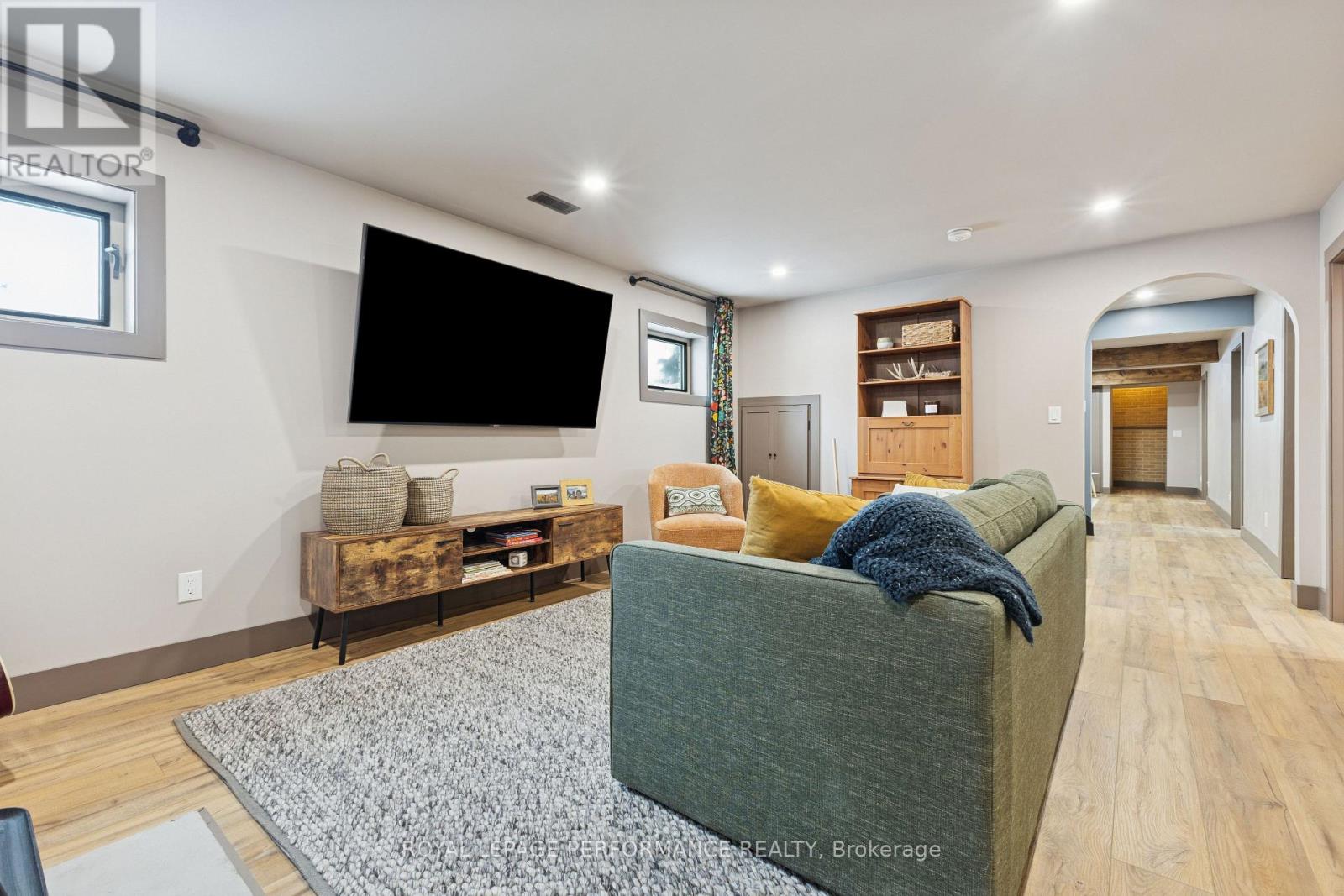 3460 Dessaint Street