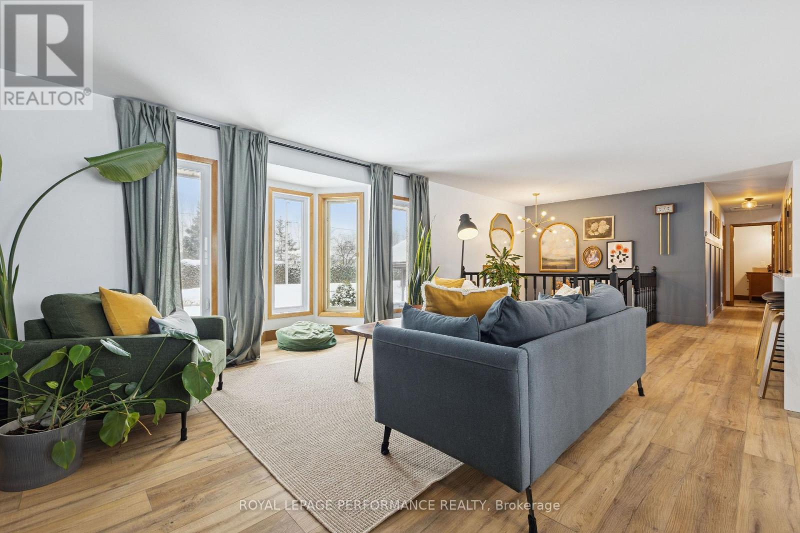 3460 Dessaint Street