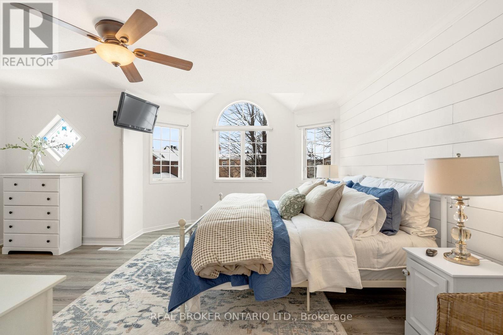 41 Golder's Green Lane