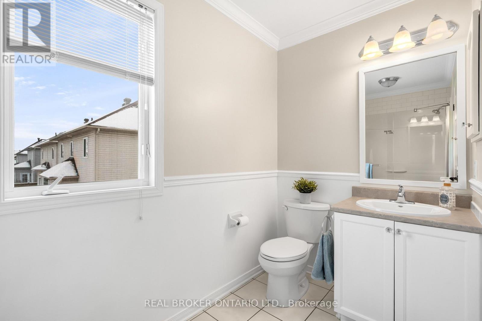 41 Golder's Green Lane