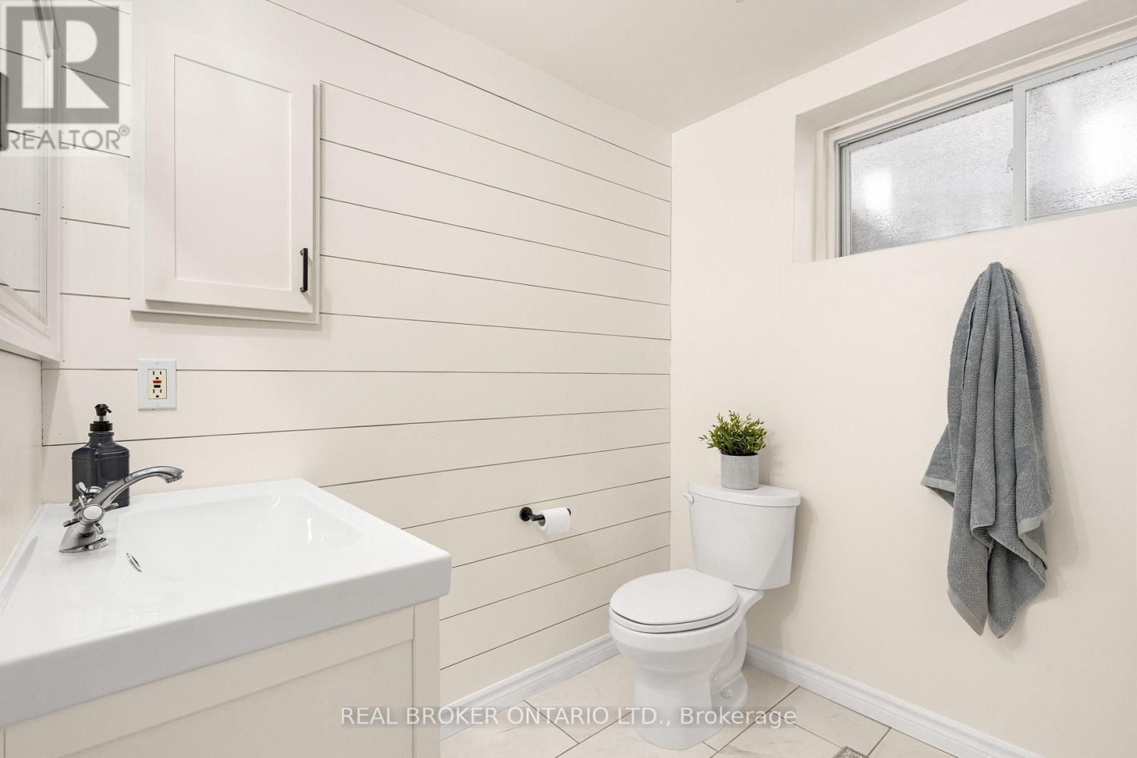 41 Golder's Green Lane