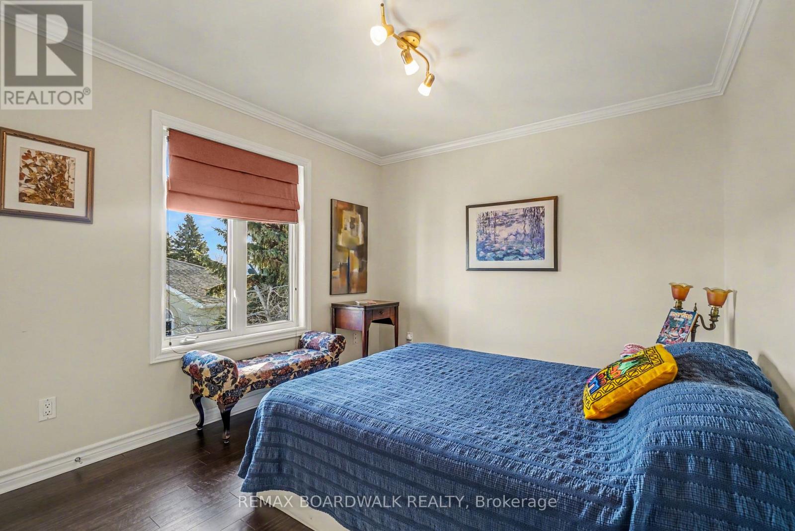 Unit 204 - 32 De La Croisee Street