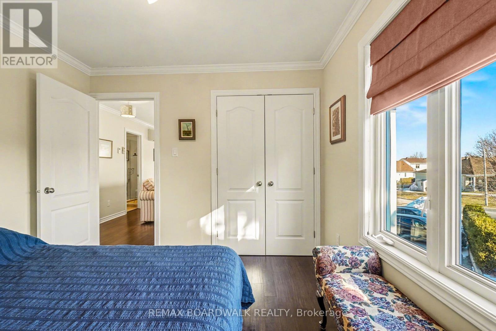 Unit 204 - 32 De La Croisee Street