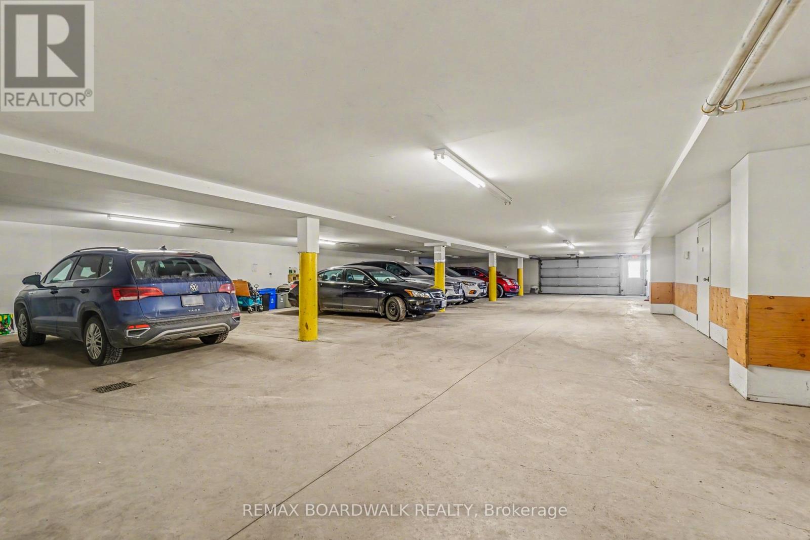 Unit 204 - 32 De La Croisee Street