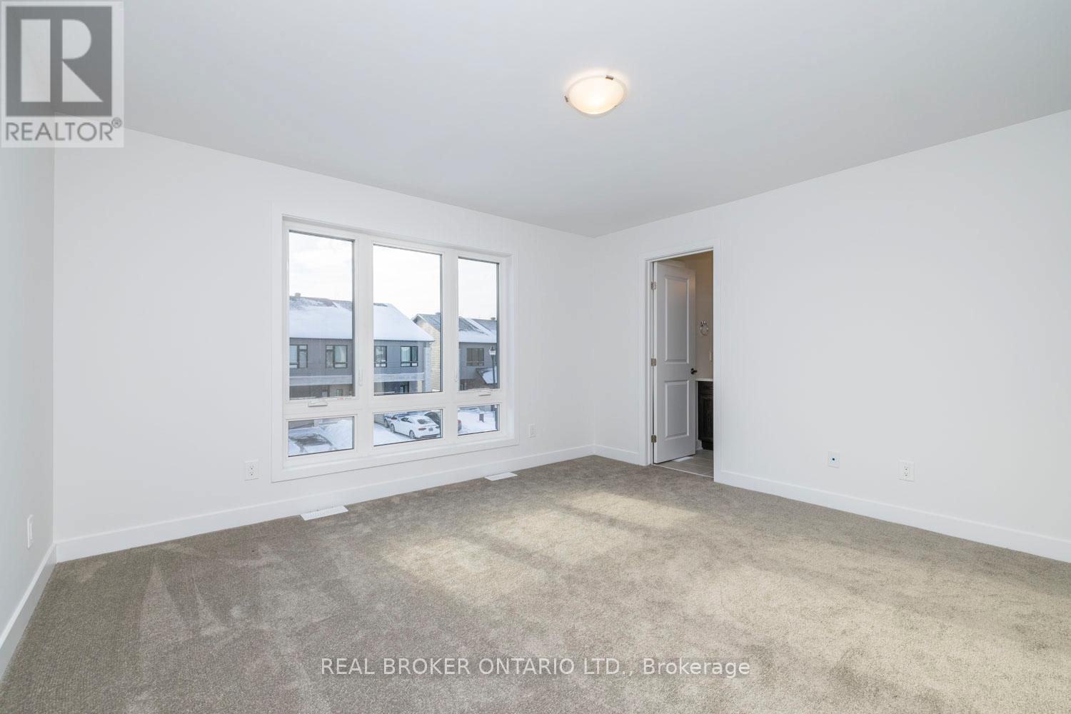 213 Bristol Crescent