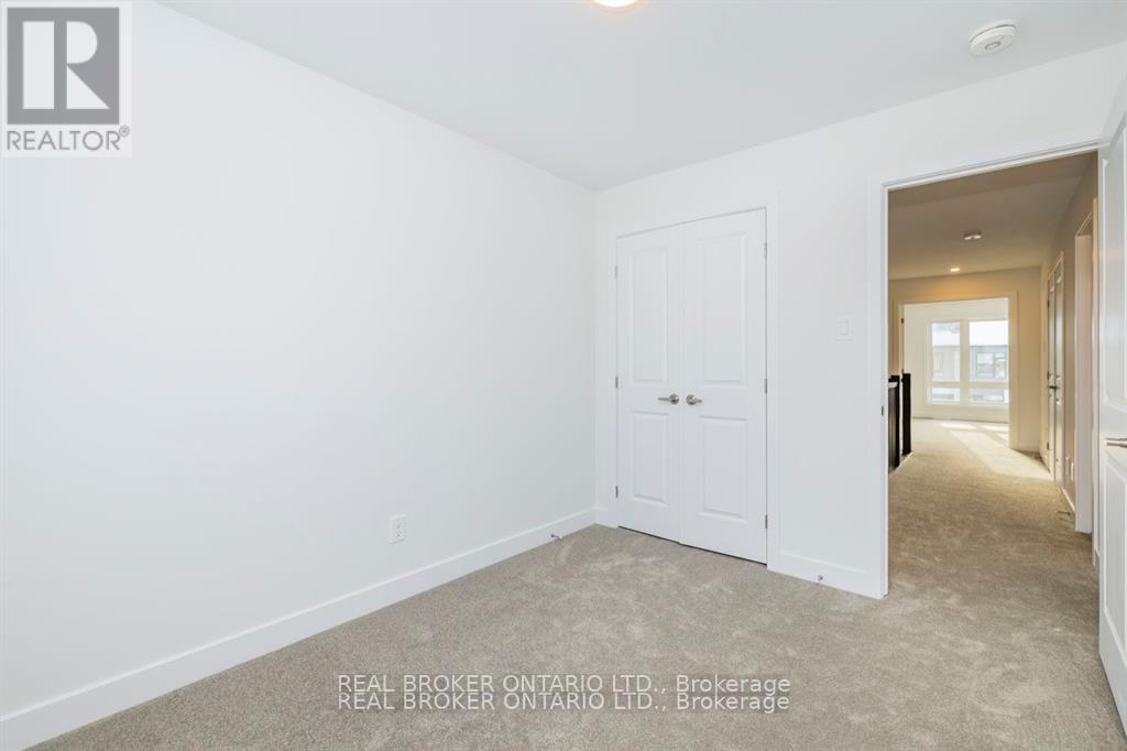 213 Bristol Crescent