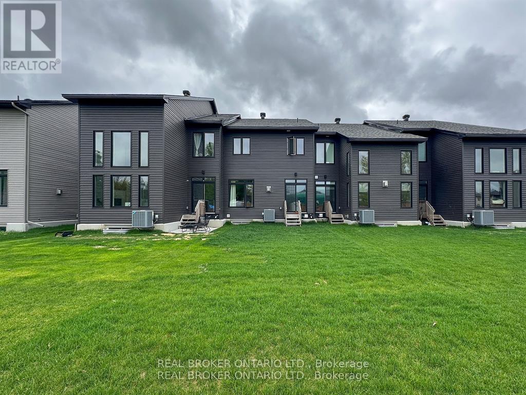 213 Bristol Crescent