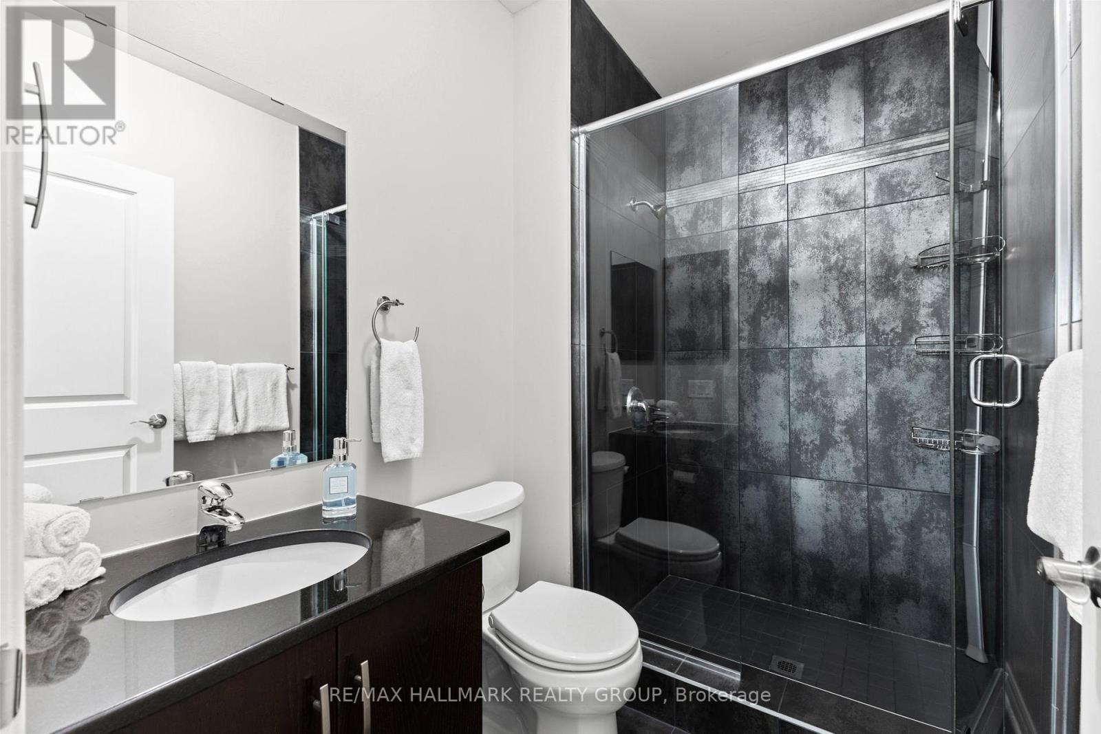 206 - 500 Claridge Drive