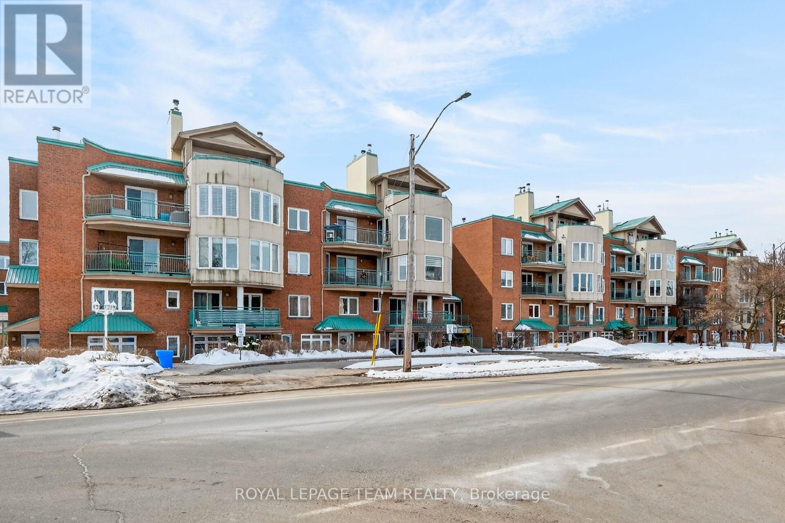 202a - 62 Donald Street